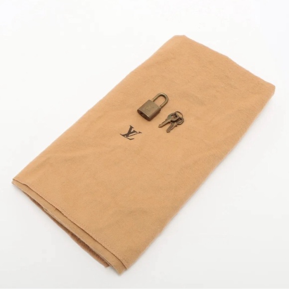 Louis Vuitton Epi Alma PM - Black With Gold Hardware MI0937 - Picture 13 of 13